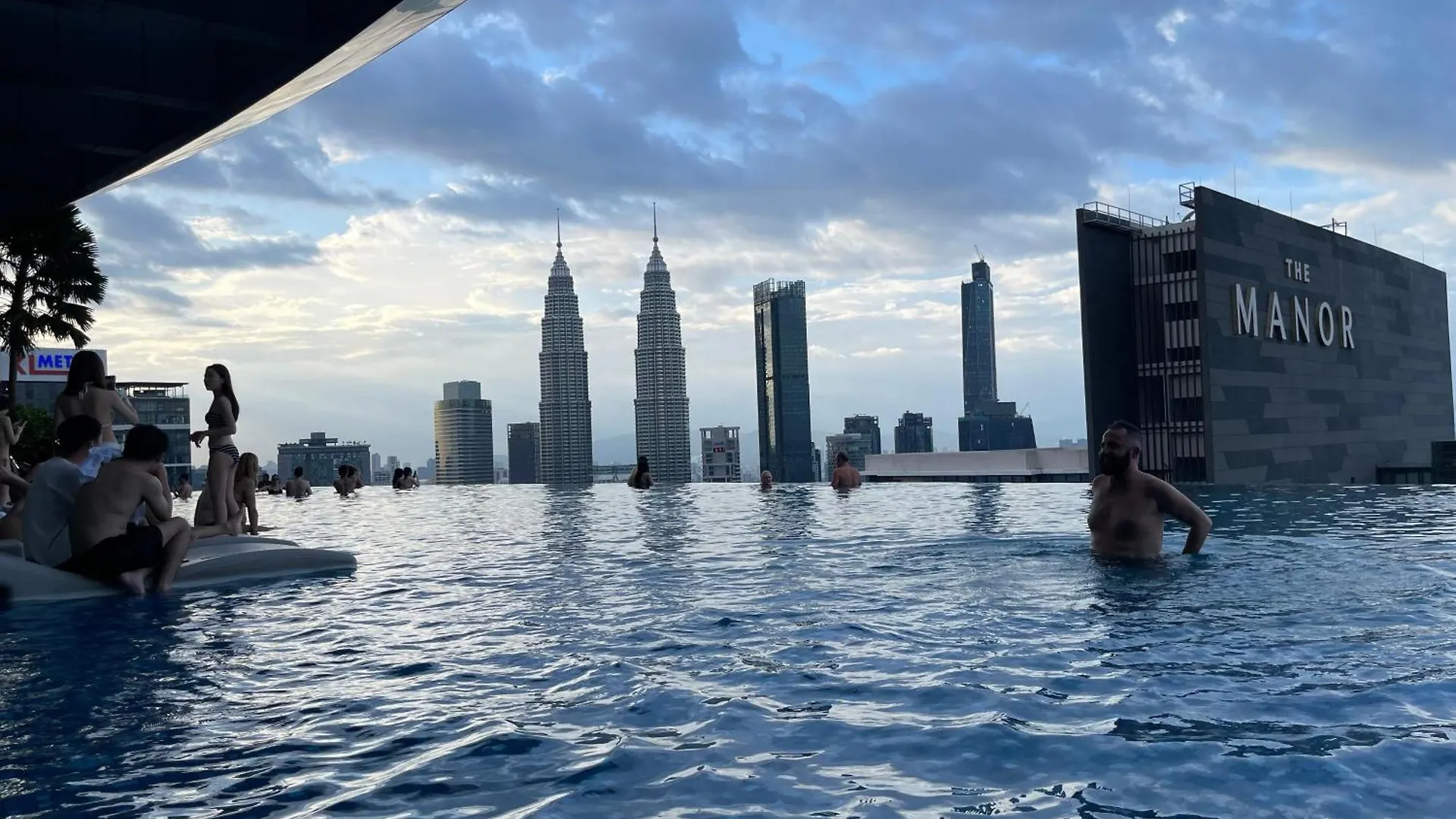 Eaton Residence Premium Suites Klcc Kuala Lumpur