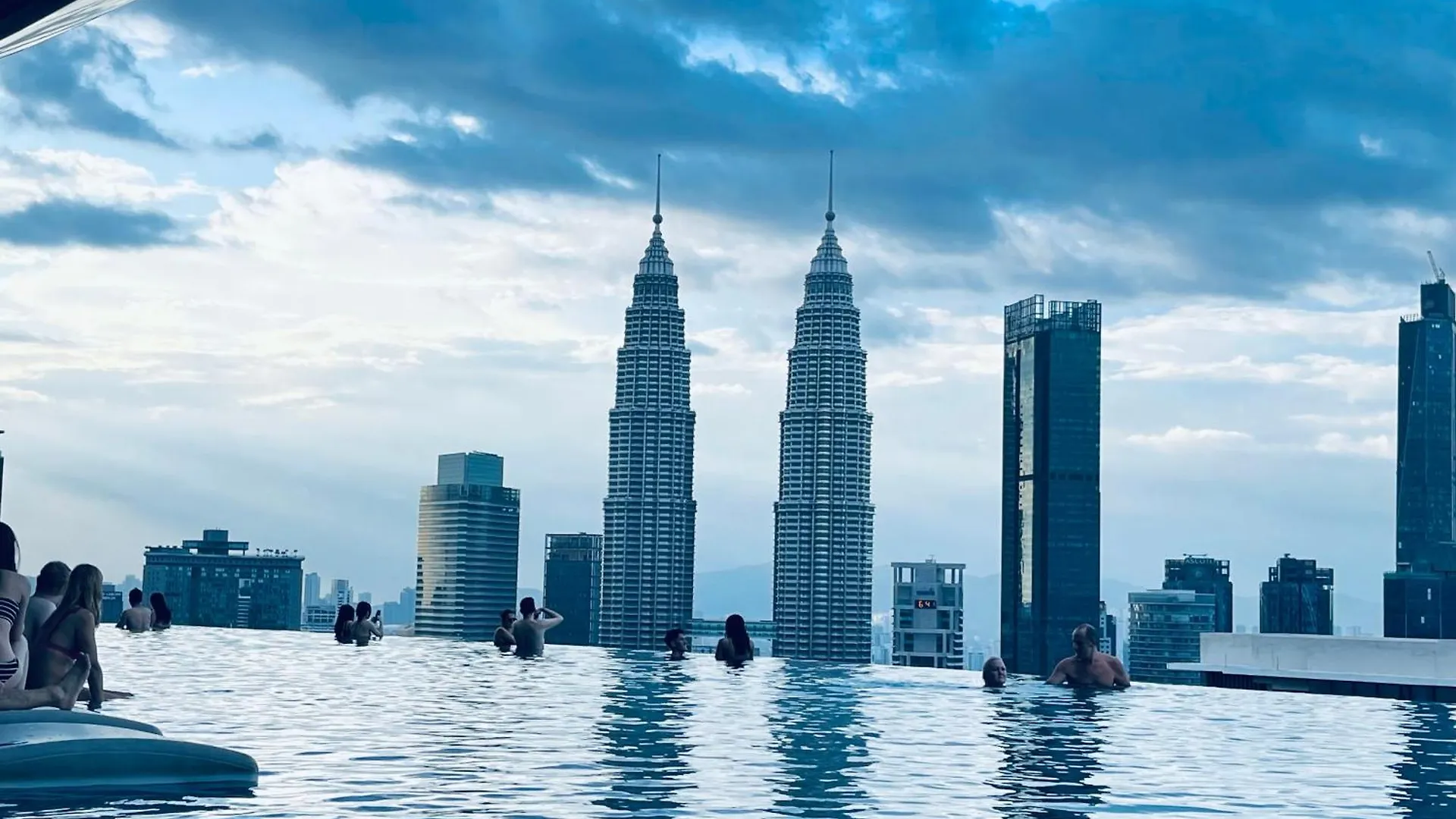Eaton Residence Premium Suites Klcc Kuala Lumpur 0*,